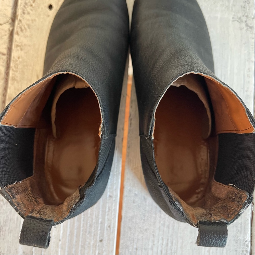 Gap Women’s Black Leather Ankle Boots size 7.5 - Picture 6 of 9